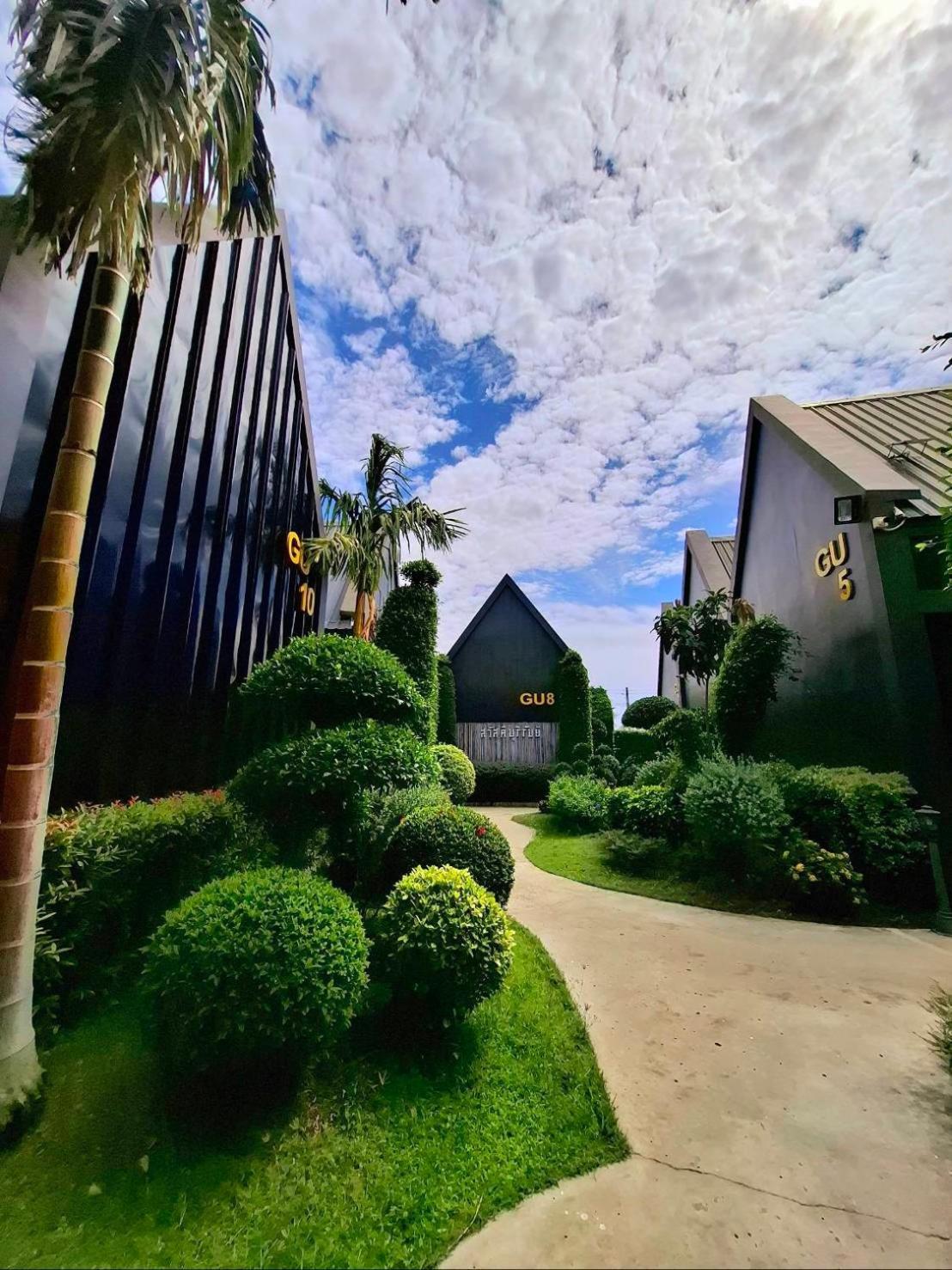 Sawasdee​ Buriram​ Resort Kültér fotó